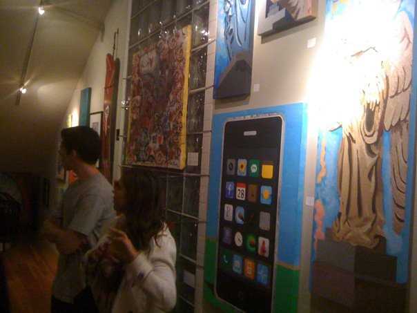 iphone art That's one big iphone!