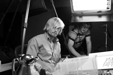 ben_jamie Ben Fellowes giving art direction to Jamie Johnson